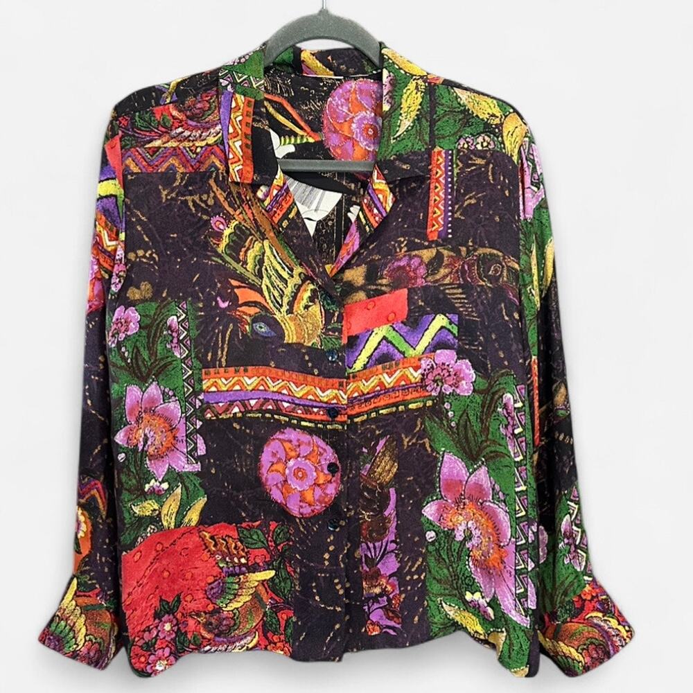 Chico’s Vintage 100% Silk Art Print Patchwork Blouse Small - Picture 2 of 9